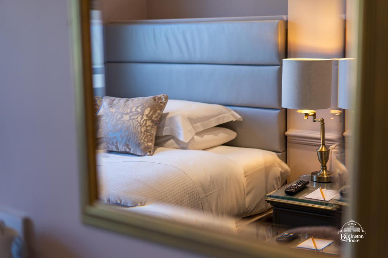 Burlington House Boutique Bed & Breakfast อ็อกซ์ฟอร์ด ภายนอก รูปภาพ A bedroom at the hotel