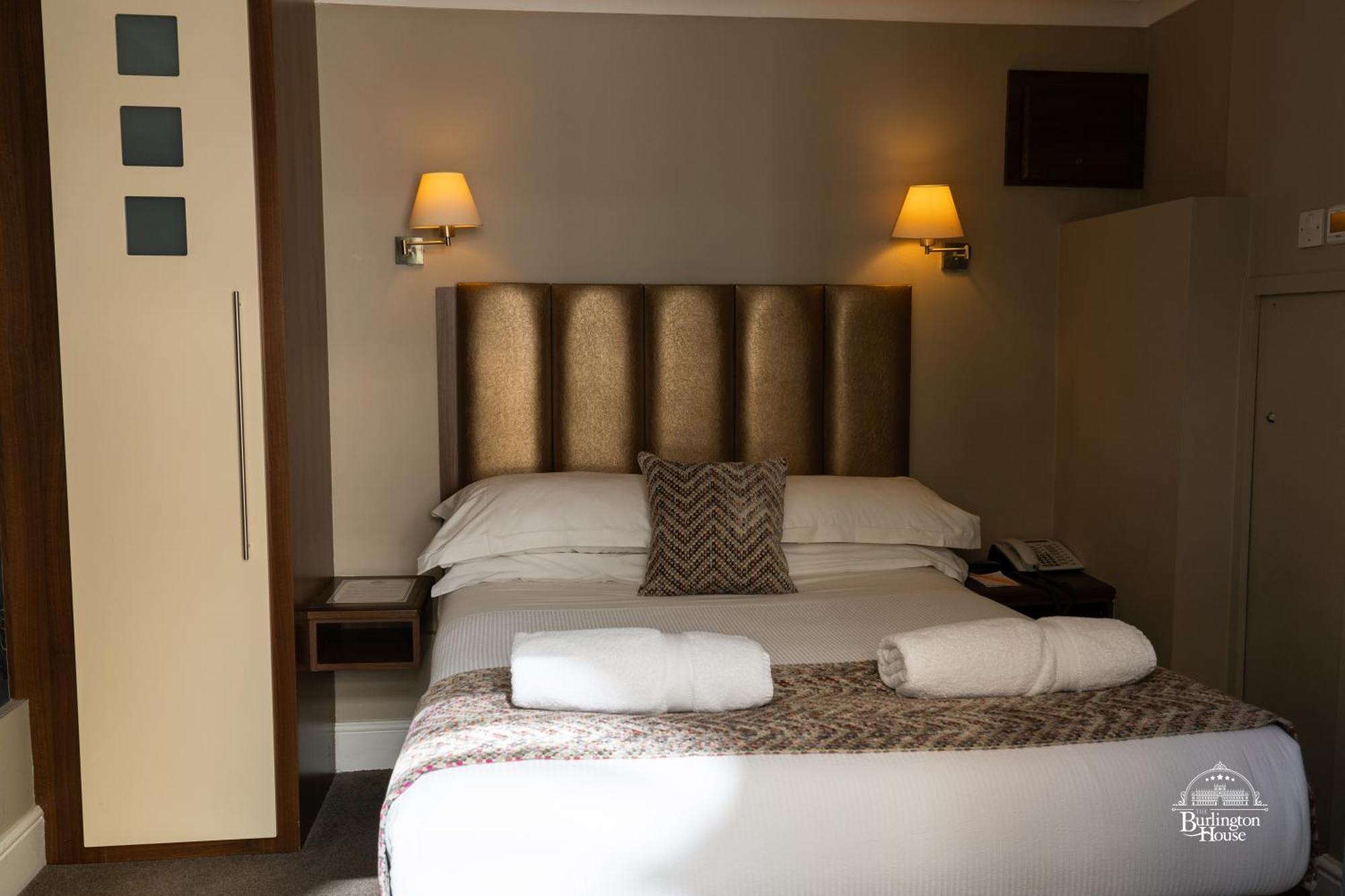 Burlington House Boutique Bed & Breakfast อ็อกซ์ฟอร์ด ห้อง รูปภาพ A bedroom at the hotel