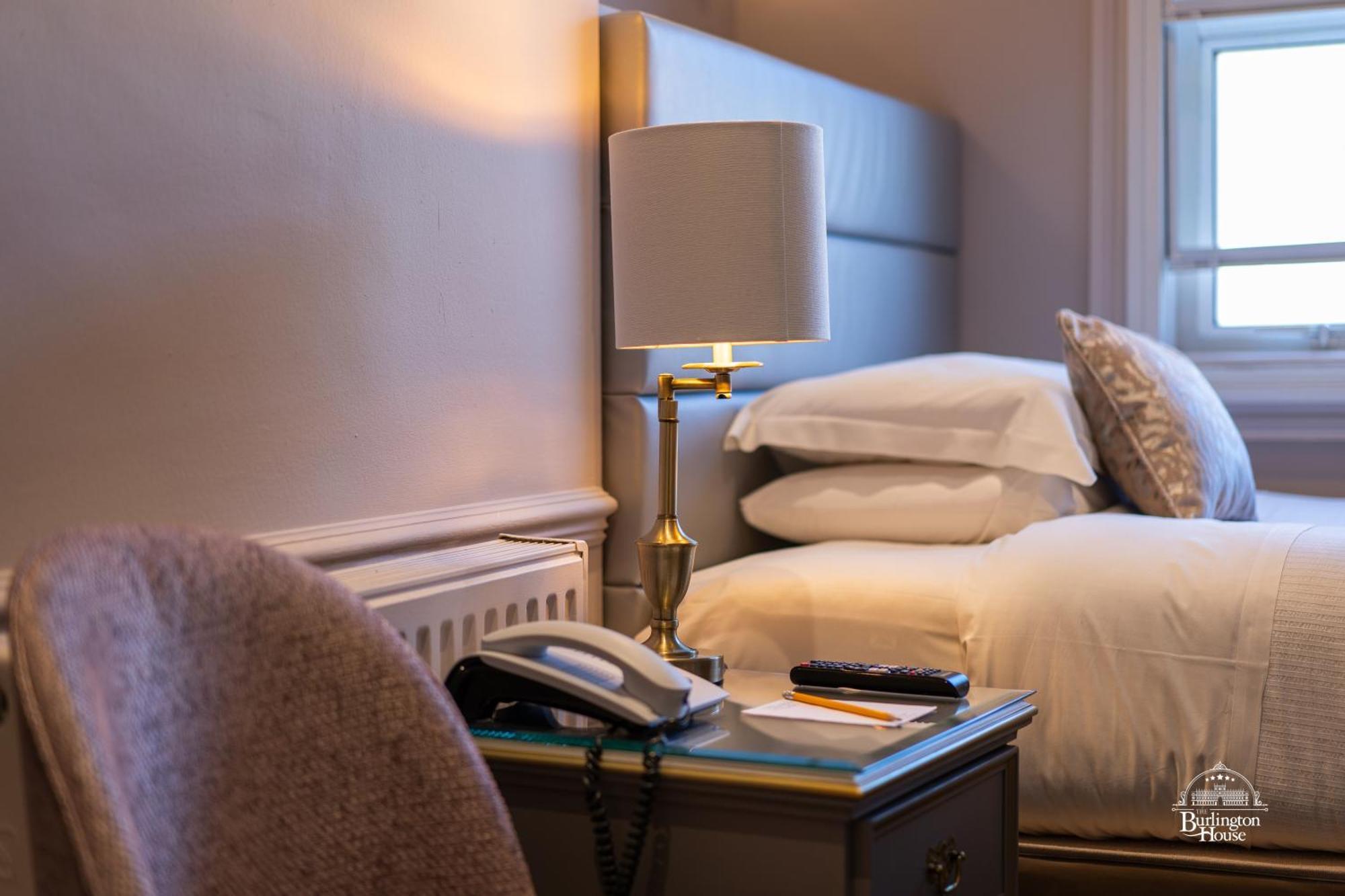 Burlington House Boutique Bed & Breakfast อ็อกซ์ฟอร์ด ห้อง รูปภาพ A guest room at the hotel